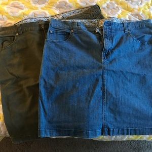 2 women’s size 16 short Izod jean skirts